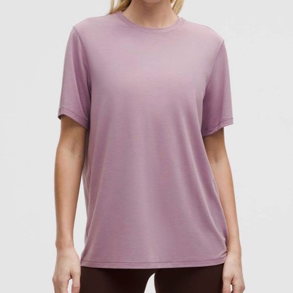 lululemon athletica Tops - NWT Lululemon Jersey Training Short-Sleeve Shirt Lavender Lux Size 6